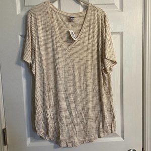 NWT - Old Navy Luxe Cream V-Neck T-Shirt - XL